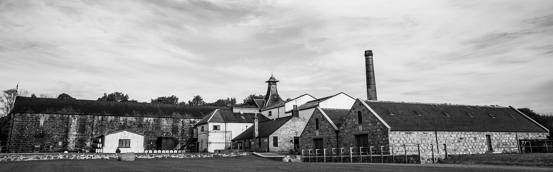 Knockdhu Distillery (anCnoc single malt whisky)