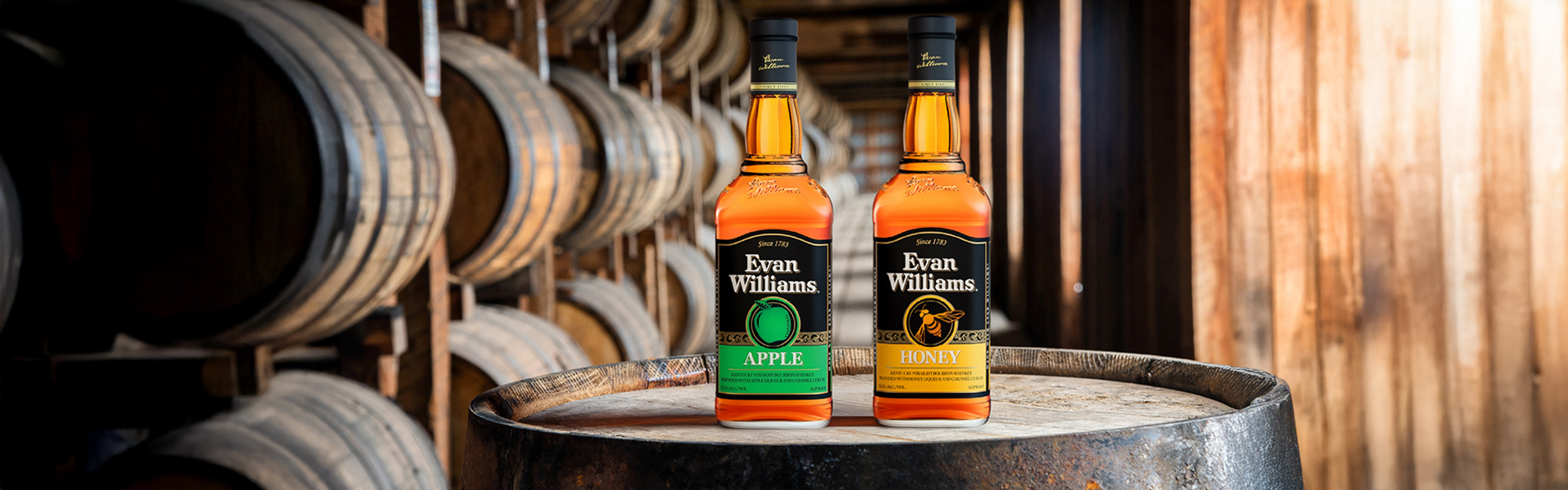 Evan Williams lanserar Apple och Honey – två whiskeylikörer med amerikanskt arv